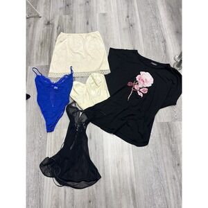 Vintage Lot of 5 Five Sleepwear Pieces Various Sizes Brands